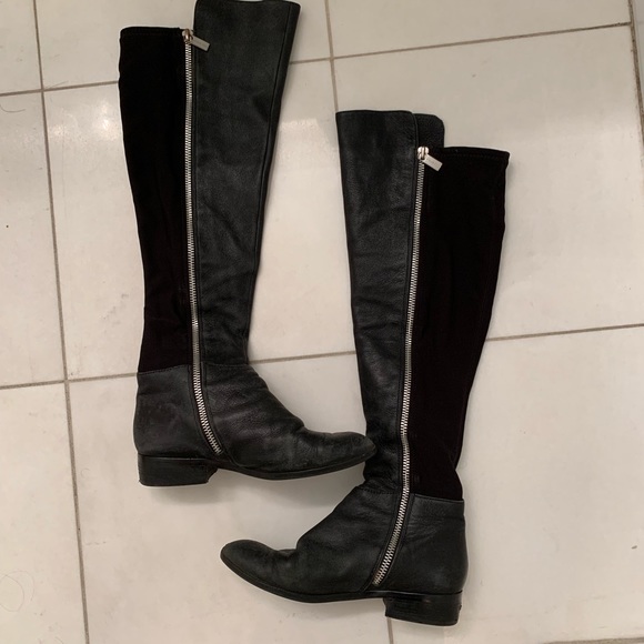 Michael Kors - “Bromley Flat Boot” - Picture 7 of 8